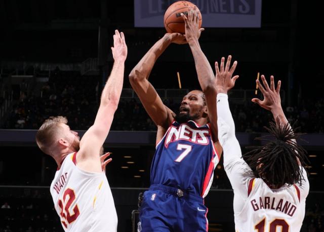 9体育-KD孤立无援加盟篮网是个错误？名嘴：欧文背叛了他